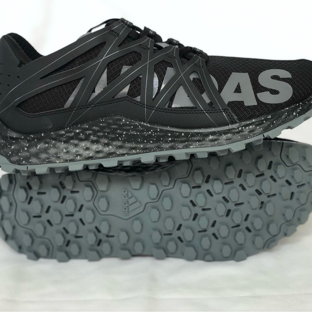 New in the Box - Mens Adidas Vigor Bounce Tennis/Running Shoes